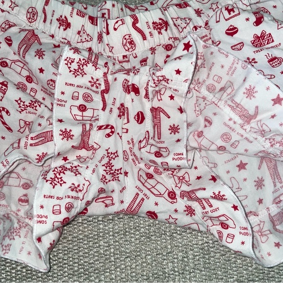 XHILIRATION CHRISTMAS THEMED PAJAMA SHORTS SIZE S - Picture 4 of 7